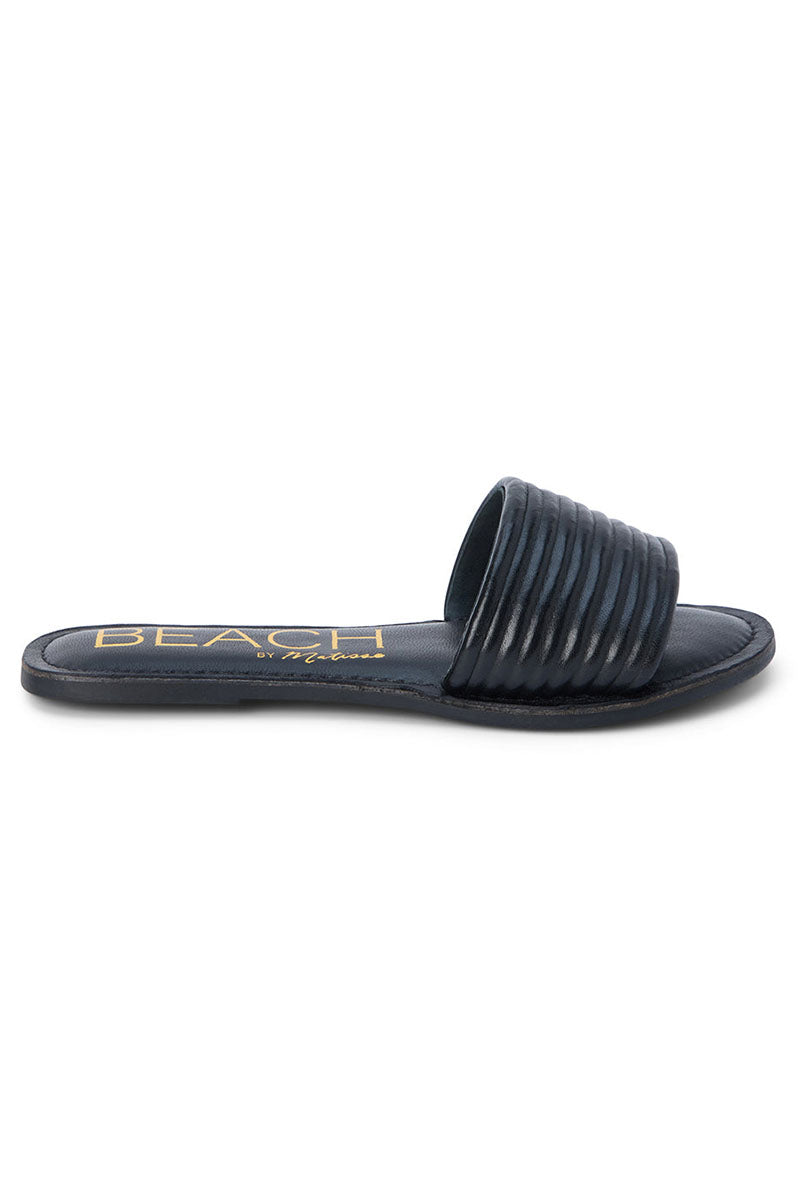 Matisse Troller Slide Sandal (Black)