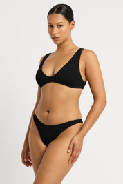 Bond-eye Scout Crop Top (Black)