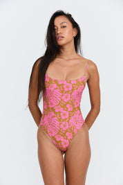 Benoa Makenna One Piece ( Waikiki, Garden, Aokis, Papeete)
