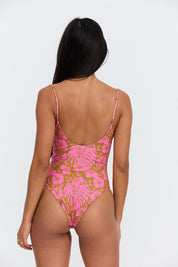 Benoa Makenna One Piece ( Waikiki, Garden, Aokis, Papeete)