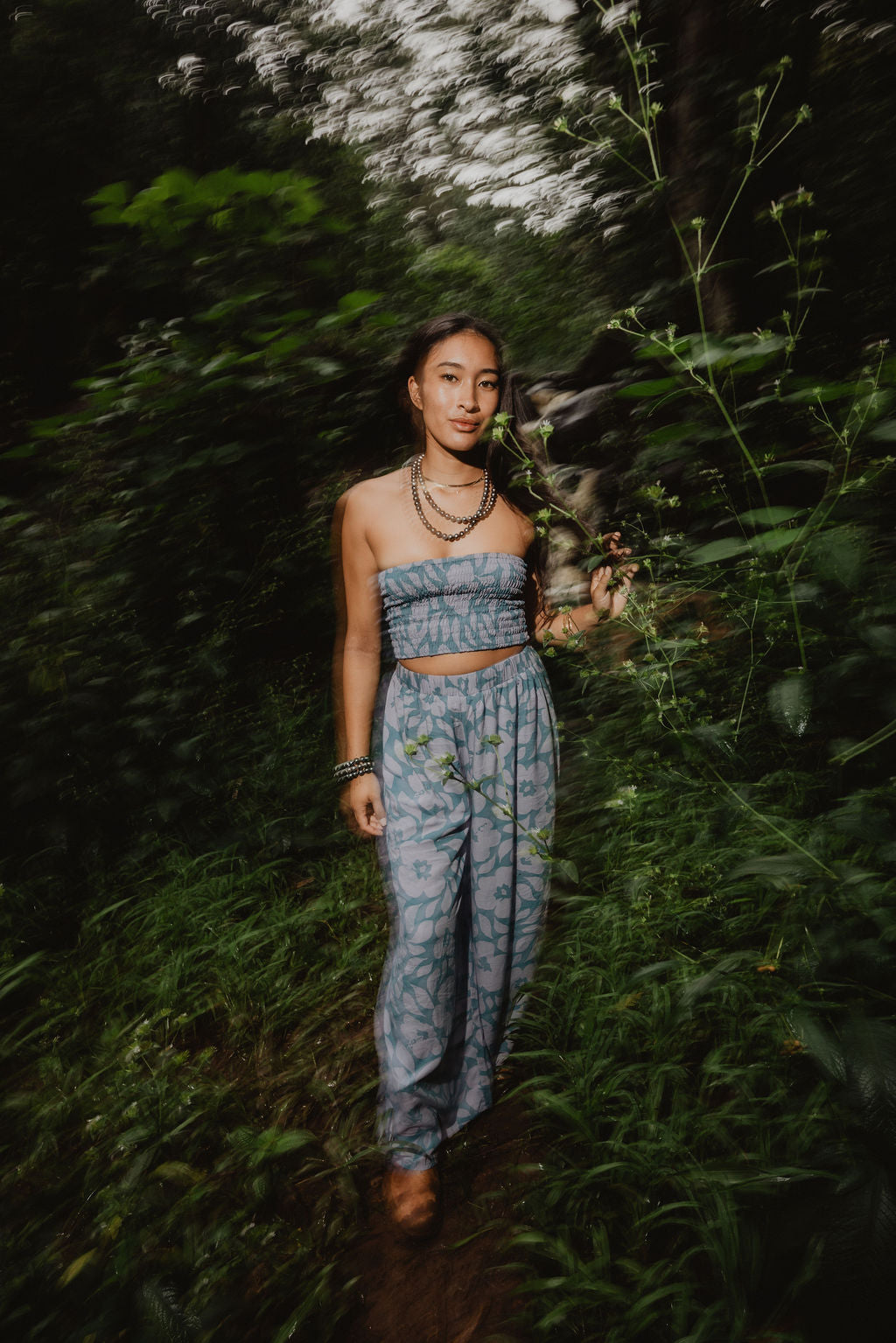 Maile Pants - Moana Hibiscus, Island Ink, Lila Hibiscus