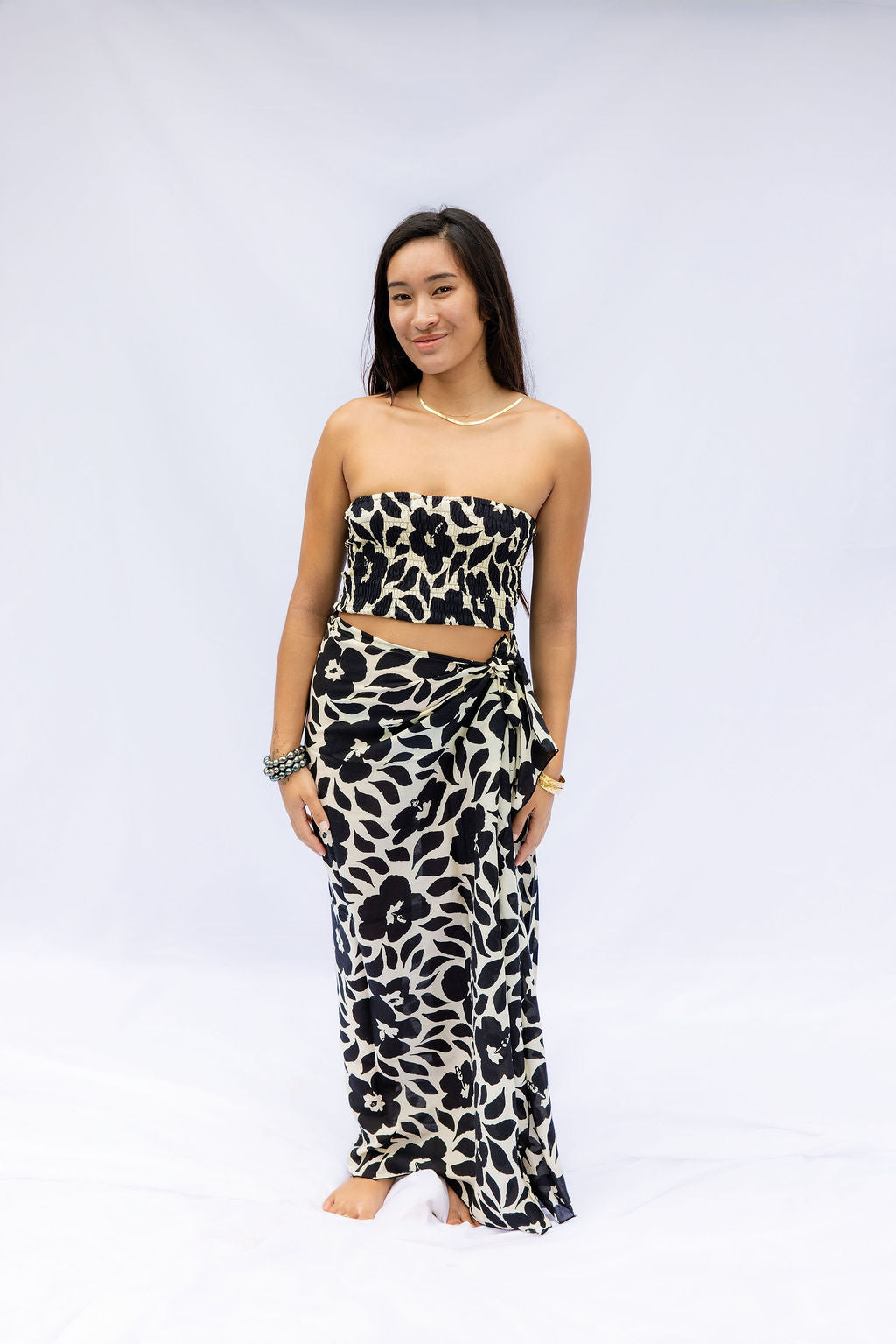 Salt+Sea Sarong - Moana Hibiscus, Island Ink