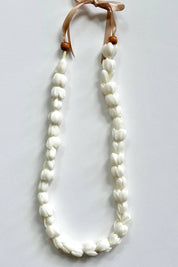 Calikai Pikake Clay Flower Lei