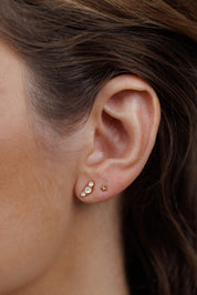 JAX KELLY Crescent Gold Earrings - Pearl