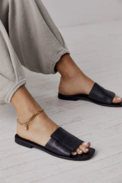 Free People - Verona Slide Sandal (Black)