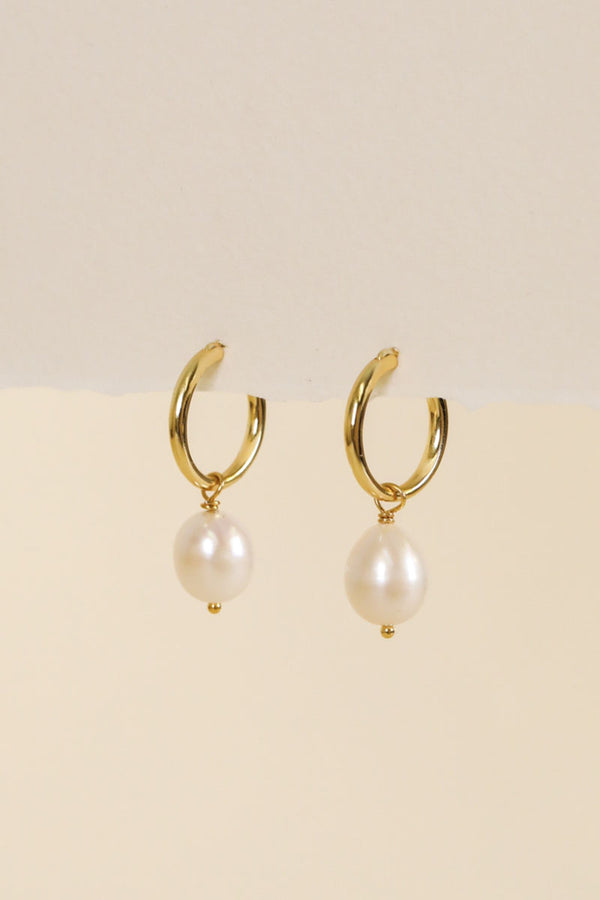 Pearl Drop - Earring