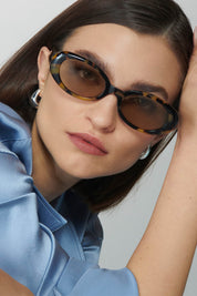QUAY Felt Cute Sunglasses - Pebble Tort/Tan