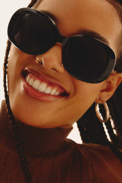 QUAY Impromptu Sunglasses - Black Frame/Smoke Lens
