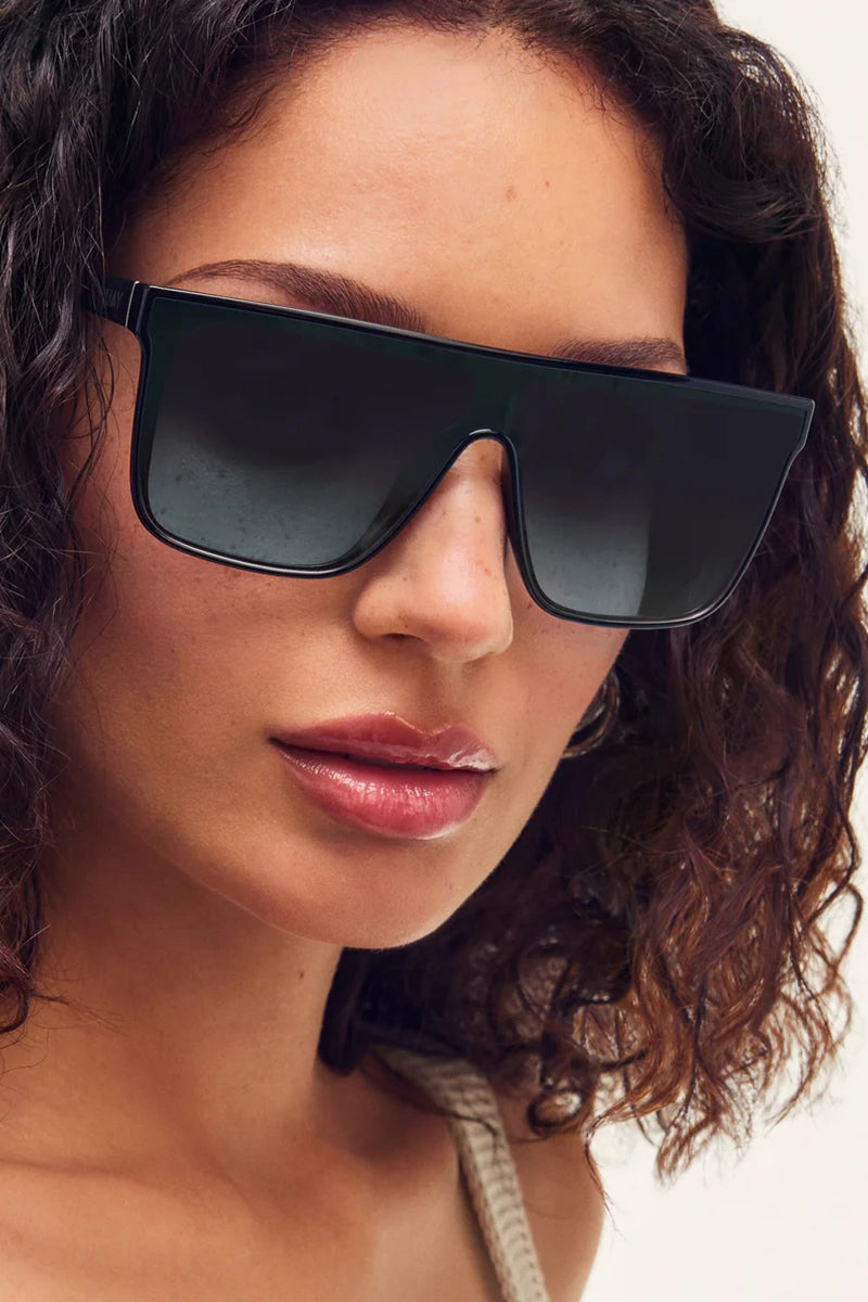 QUAY Nightfall - Blk/Blk Aqua
