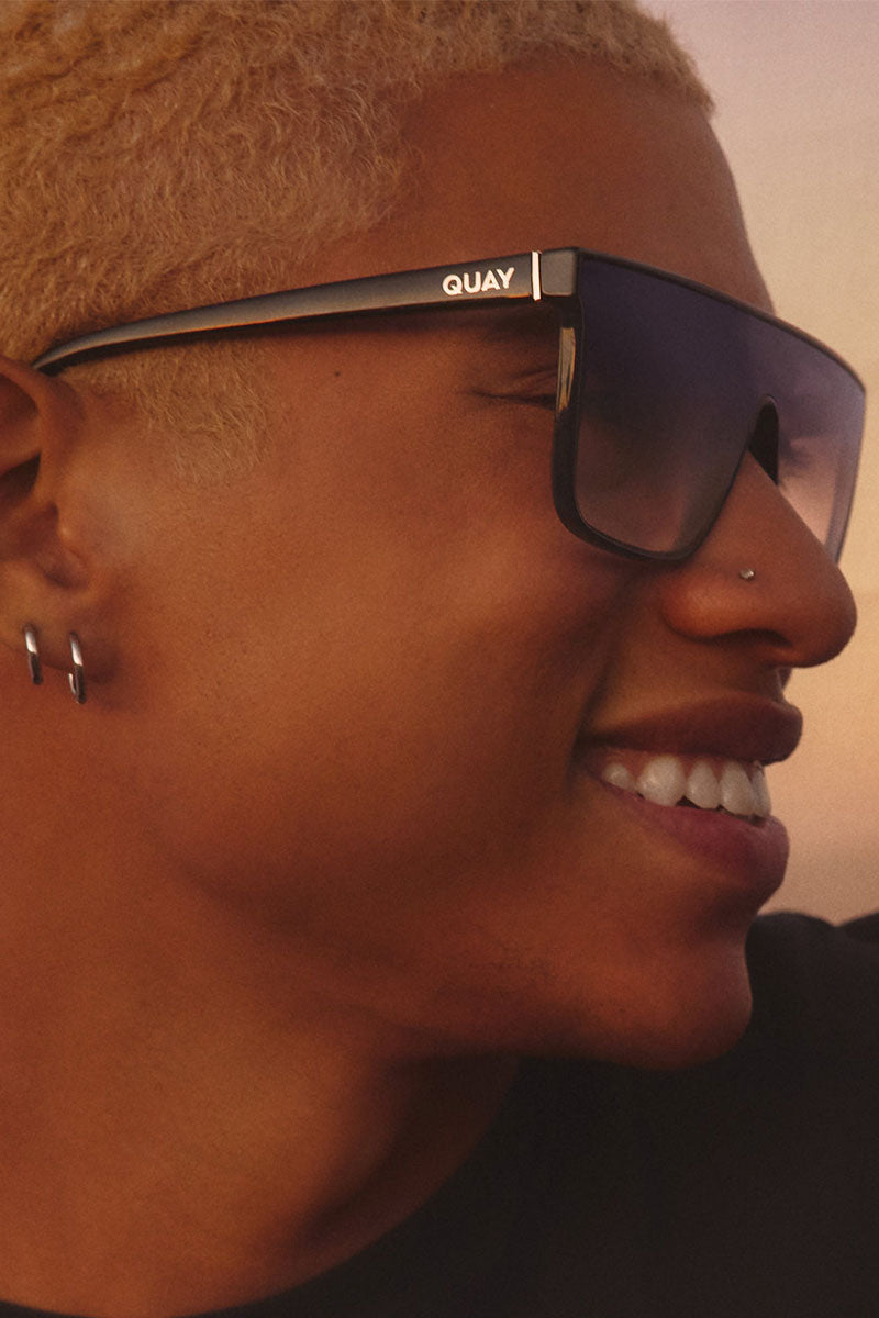 QUAY Nightfall Sunglasses - Black/Dusk