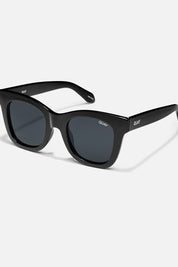 QUAY After Hours Sunglasses - black / smoke