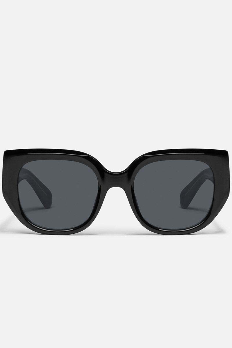 QUAY Busy Sunglasses - Black Frame/Smoke Lens