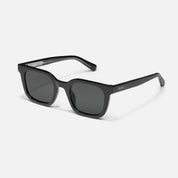 QUAY Game Over Sunglasses - black/smoke  pol