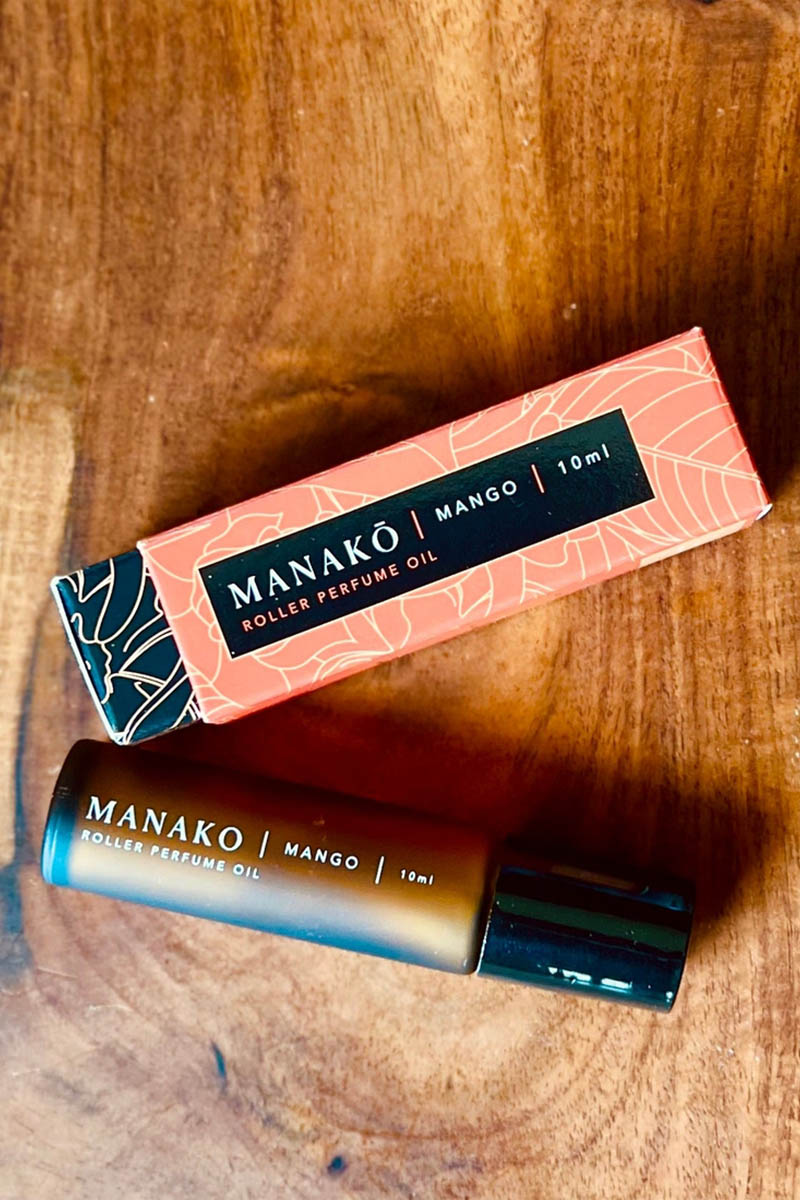 UABODYManakoMangoRollerPerfume_1.jpg