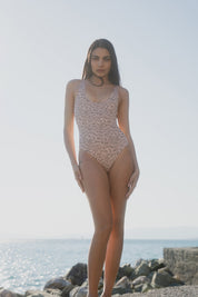 MAI Vida Bodysuit - (Blush Feline)