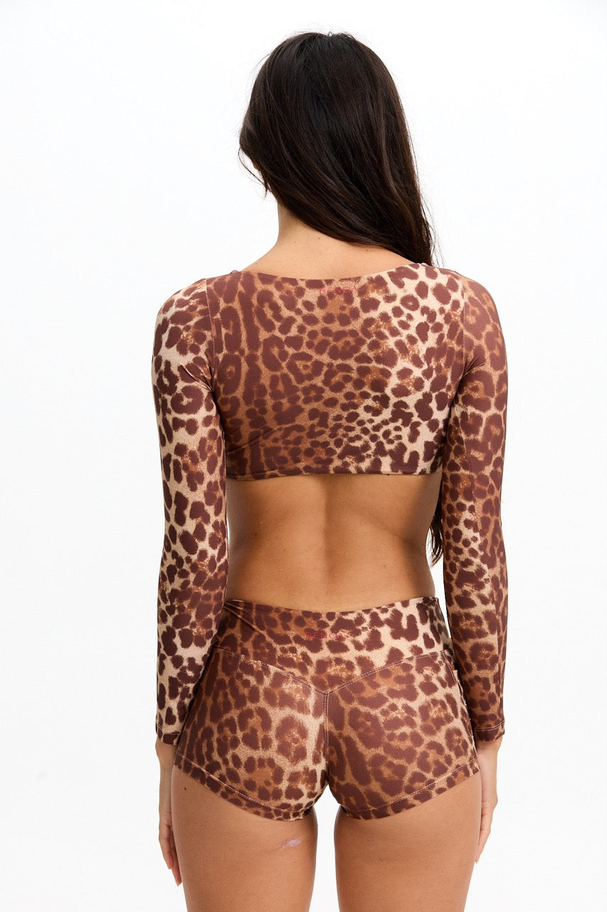 BENOA Long Sleeve Crop Top (Leopard)