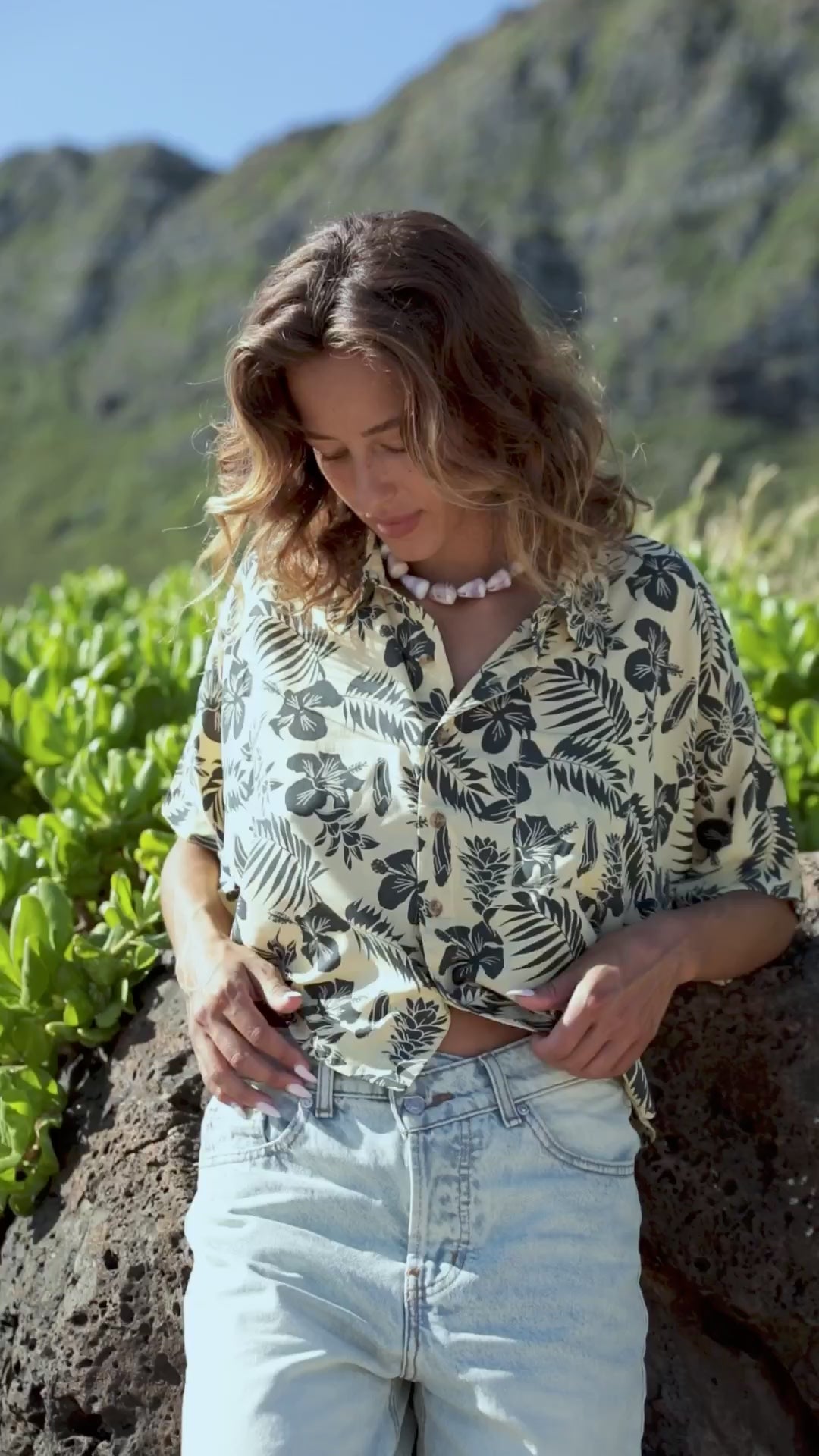 Mai Dylan Crop (Tan Oasis)