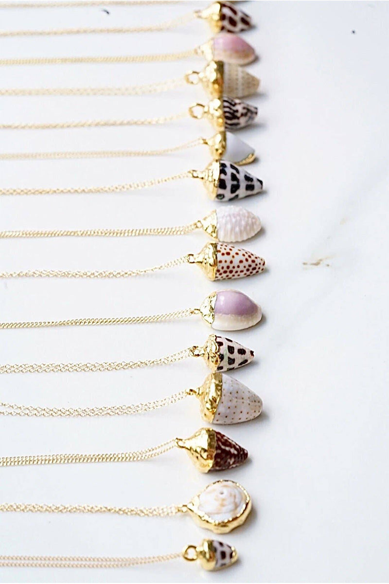 Hawaiian Seashell Necklace Light Purple