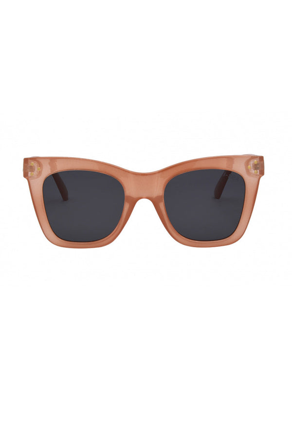 Dylan Taupe/Smoke Polarized