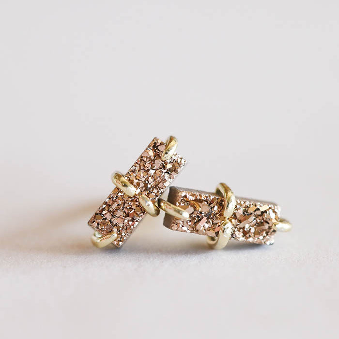 jax-kelly-druzy-bar-rose-gold-stud-earring-01.jpg