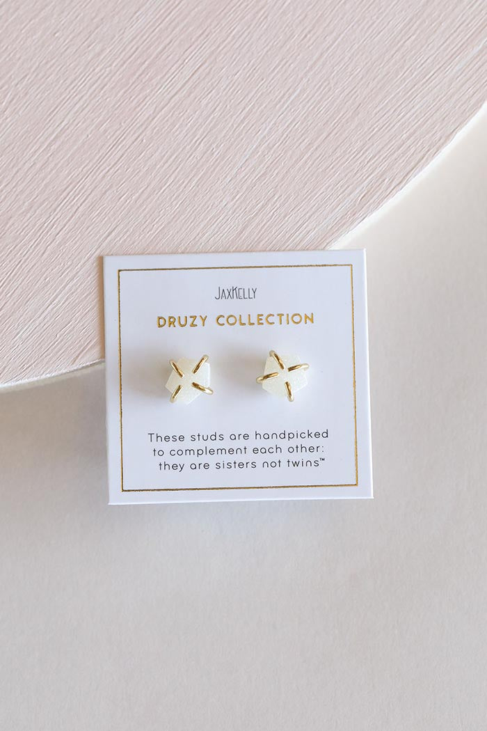 White Druzy Prong